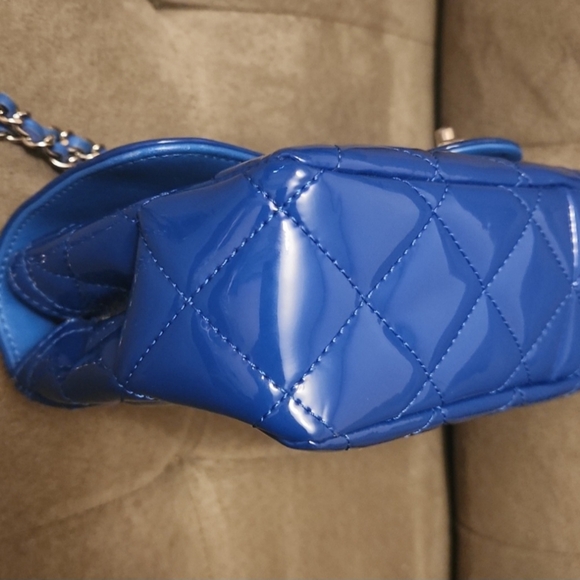 Chanel Patent Blue Medium Crossbody/ Shoulder Handbag 💙⚡️ - Picture 9 of 13